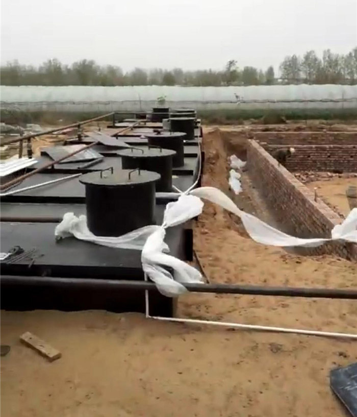 5c2705962024d.jpg 河南新农村污水处理设备安装现场 (2).jpg